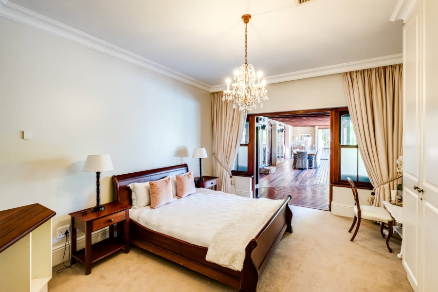 5 Bedroom Property for Sale in Hout Bay Western Cape
